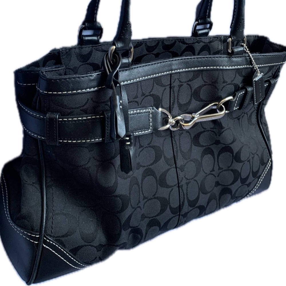 COACH Hampton Signature Black Logo Carry All Tote Handbag tassel & buckle